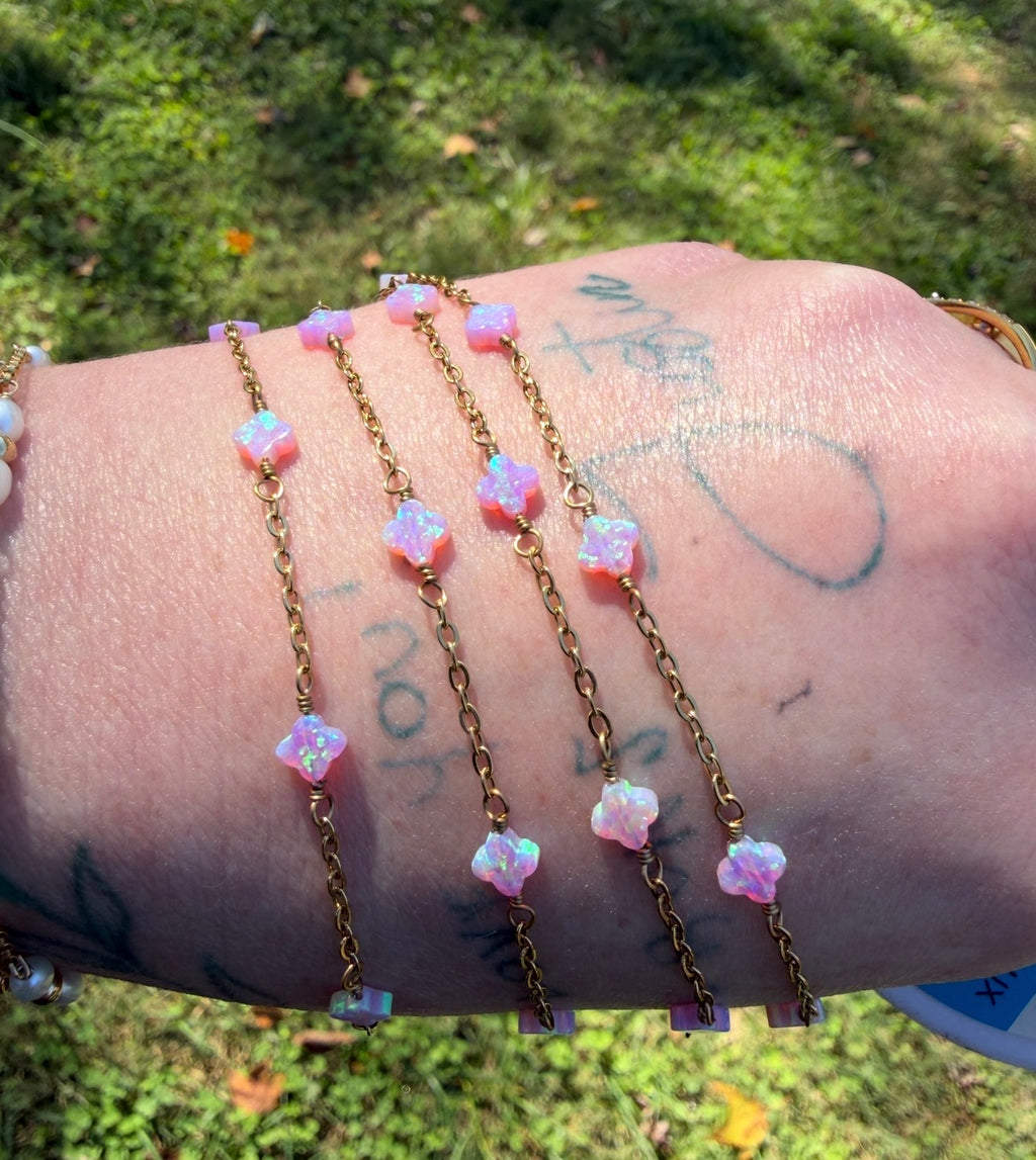 Pink multicolor | fire opal clover