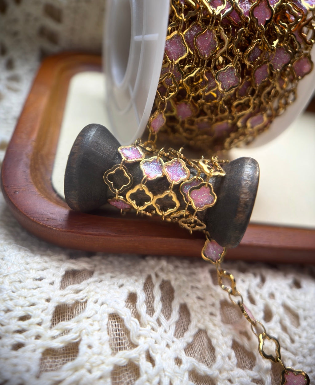 The Reese Pink Clover | Sparkly Iridescent Clover Chain