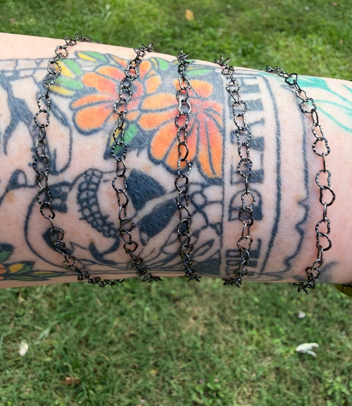 Midnight Love Textured Heart Chain