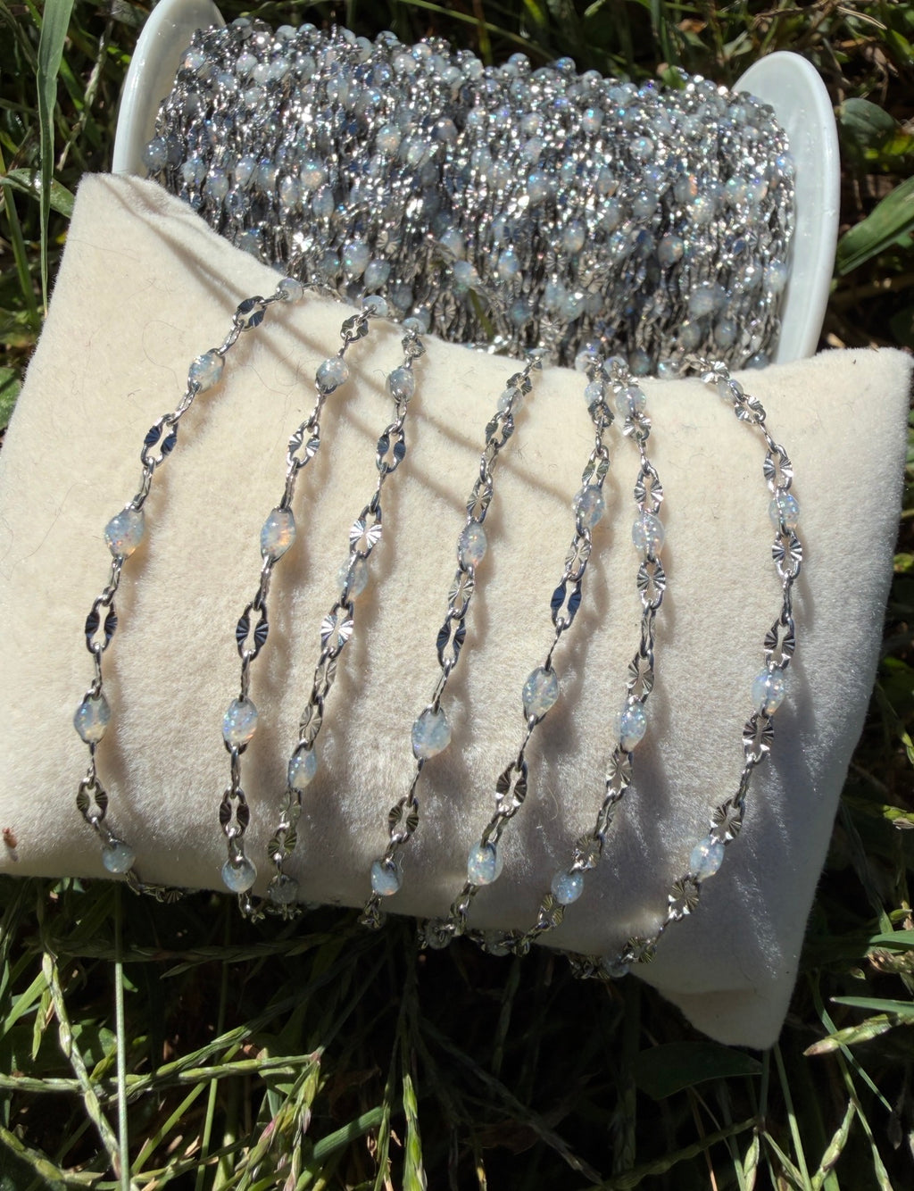 Opal Sunburst lip | 14k PVD Gold Surgical Stainless Steel Sunburst lip Chain