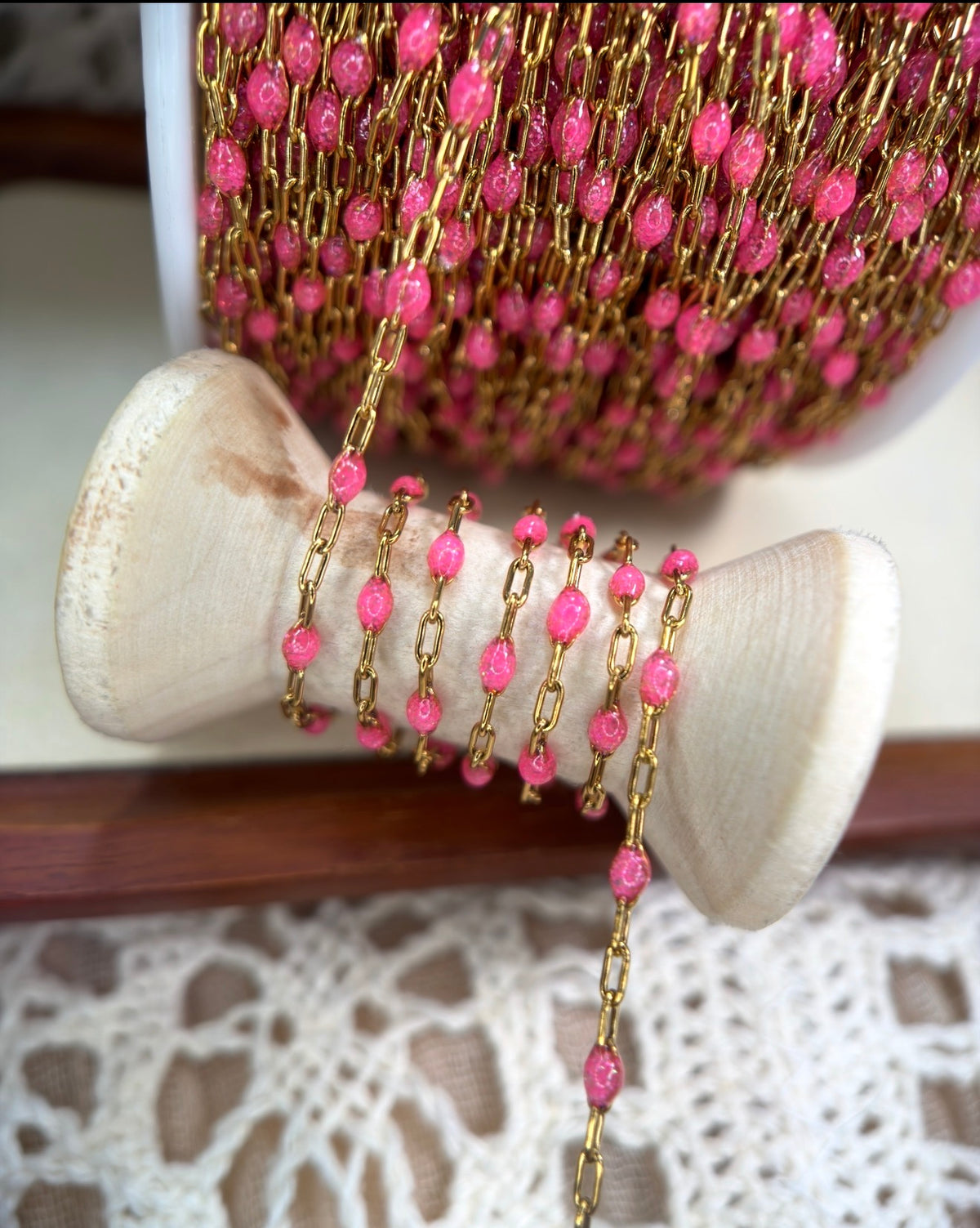 Pretty in Pink Sunburst Paperclip Chain