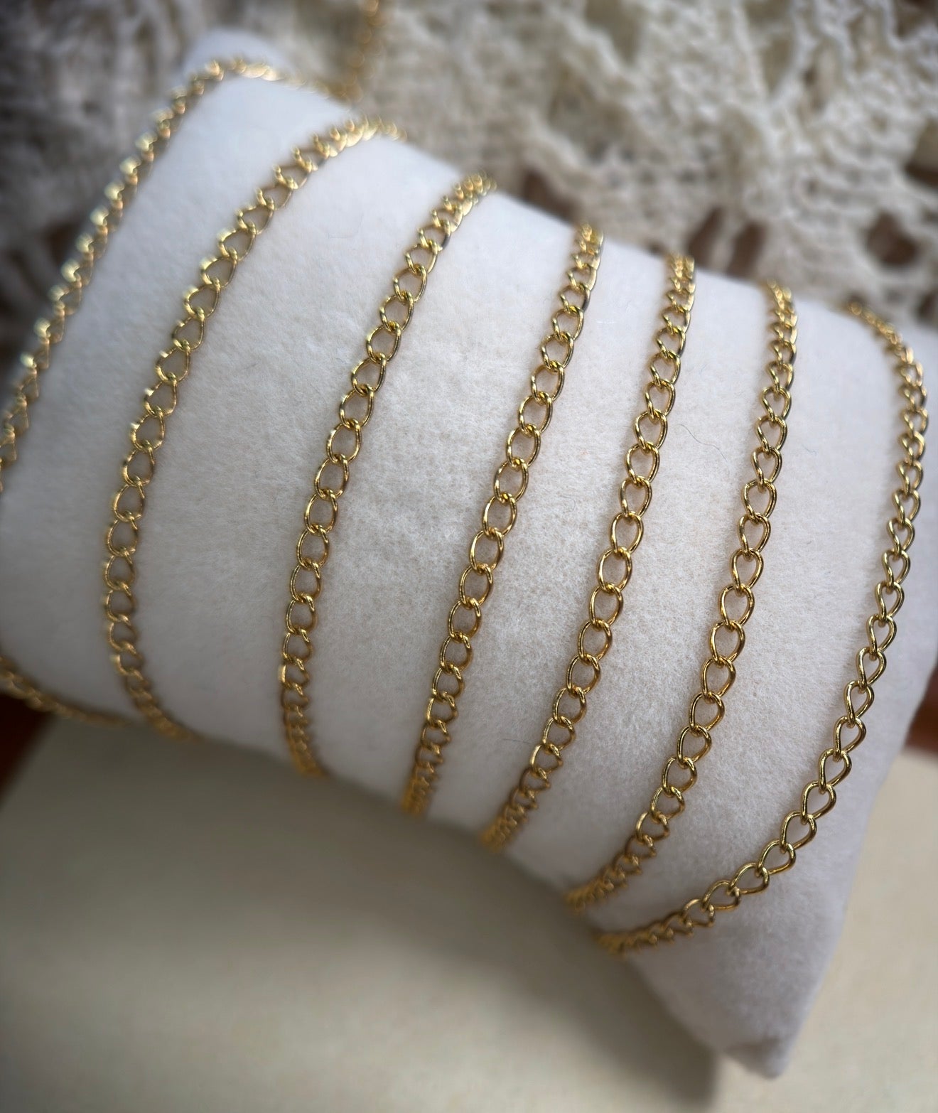 ✨ The Essential Curb — Classic Curb Chain ✨