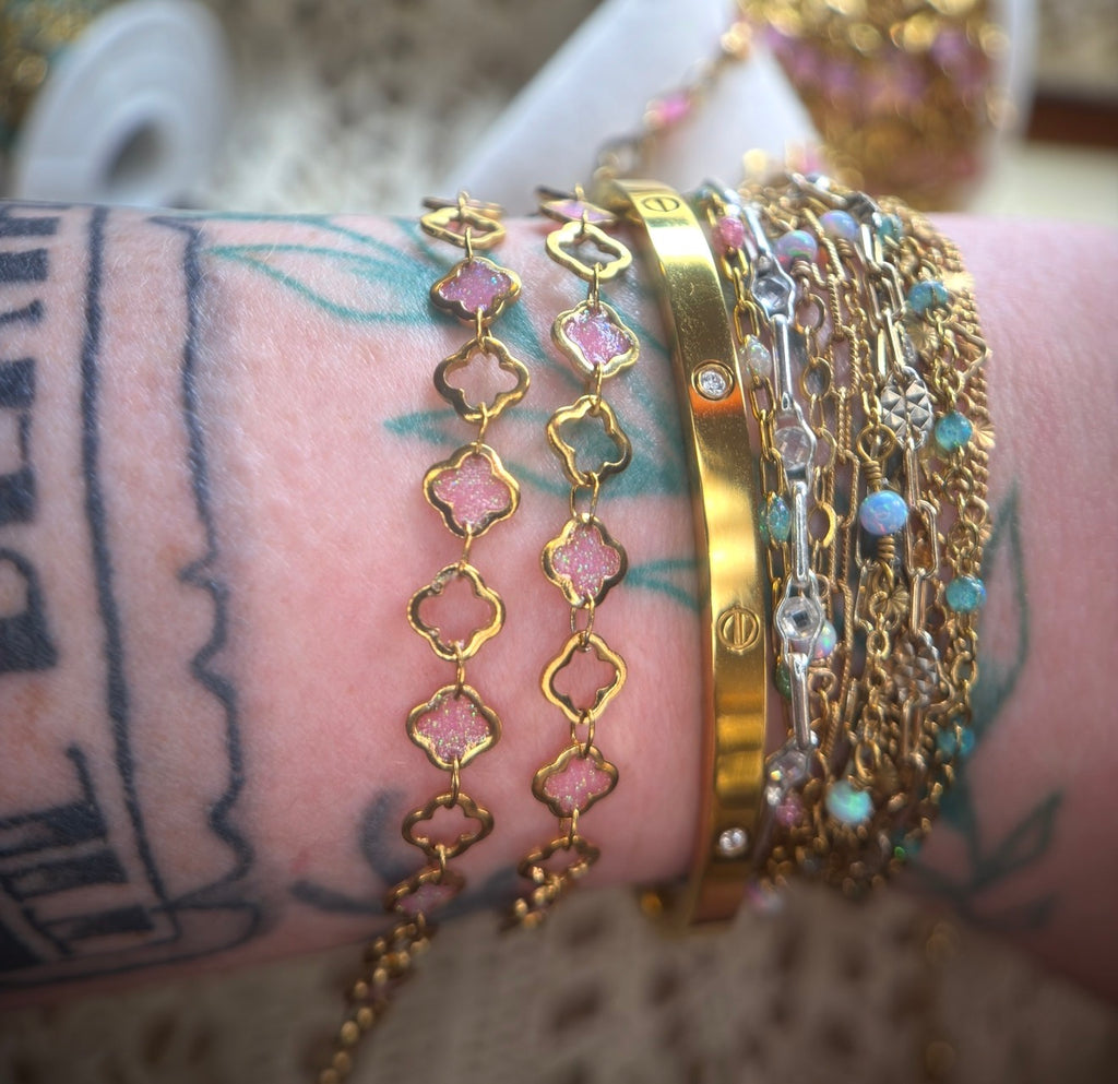 The Reese Pink Clover | Sparkly Iridescent Clover Chain