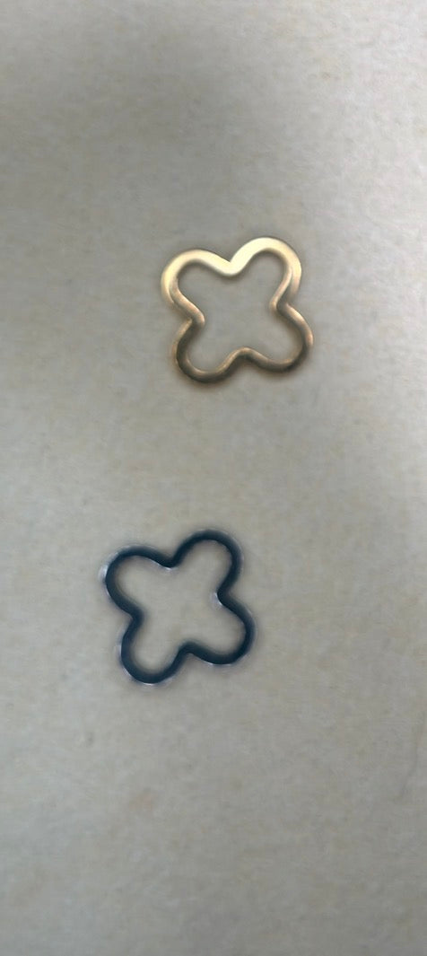 Lucky  Open Clover Connector