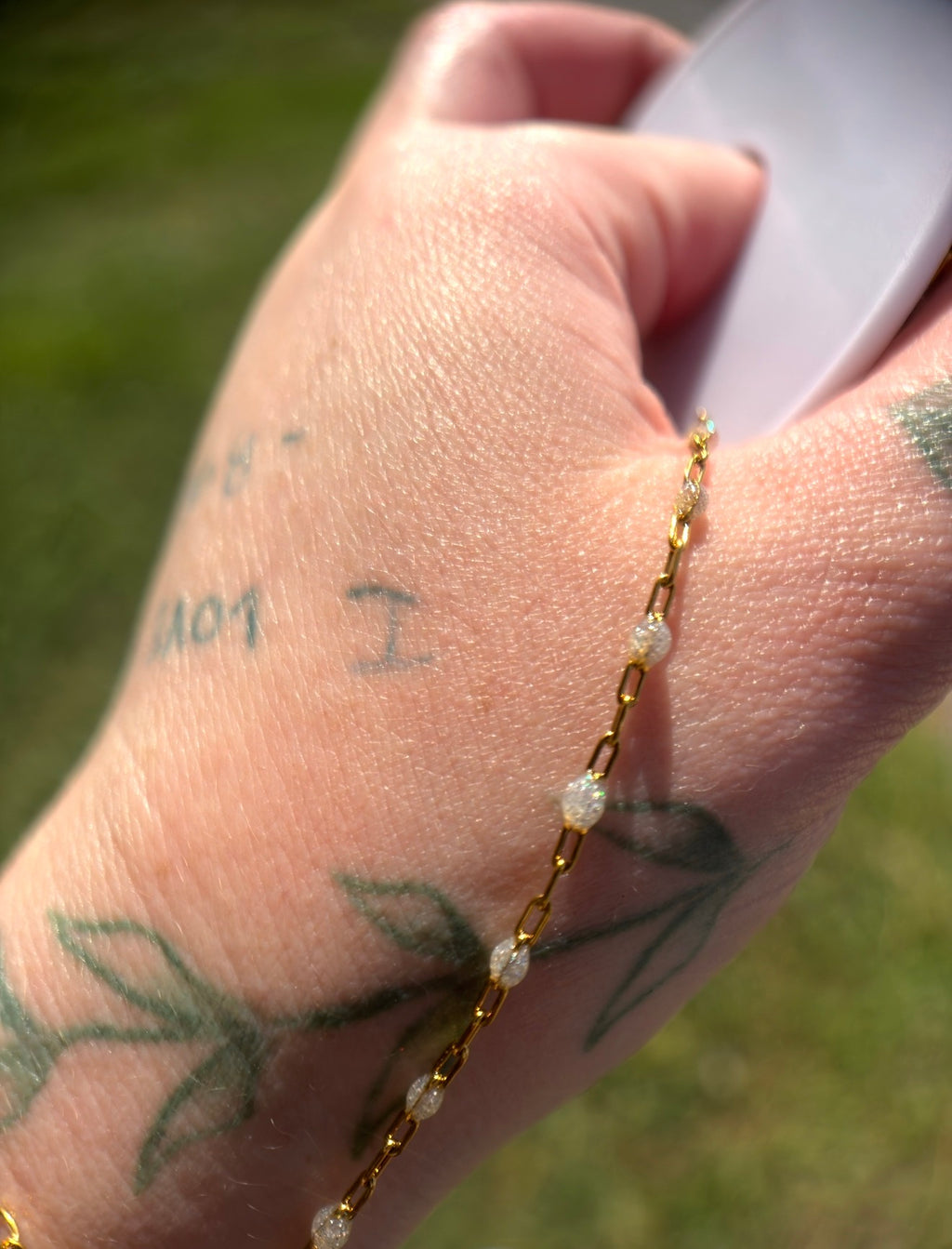 Frost — Sparkly  Sunburst Chain