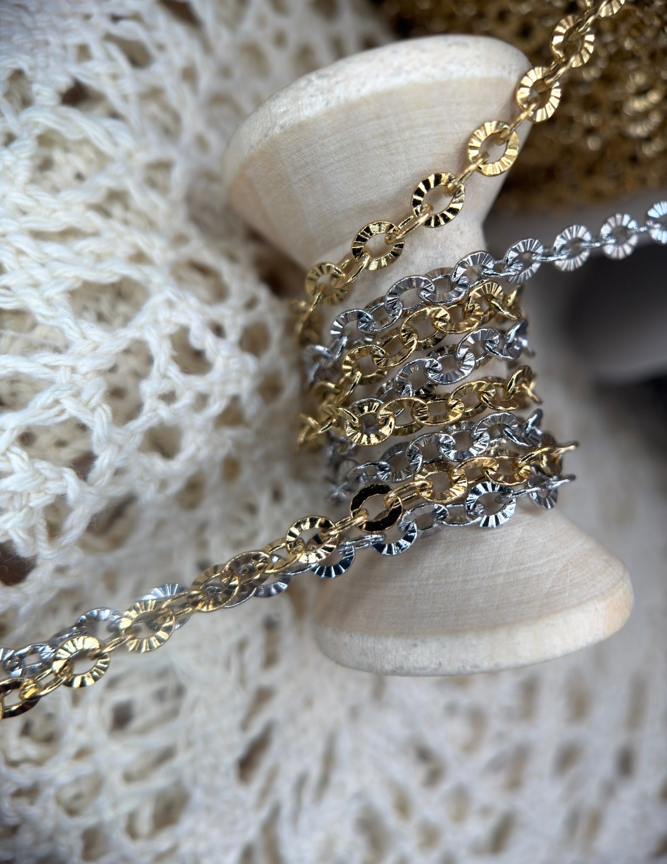 ✨ Diamond Dust — 2mm Fancy Link Cable Chain