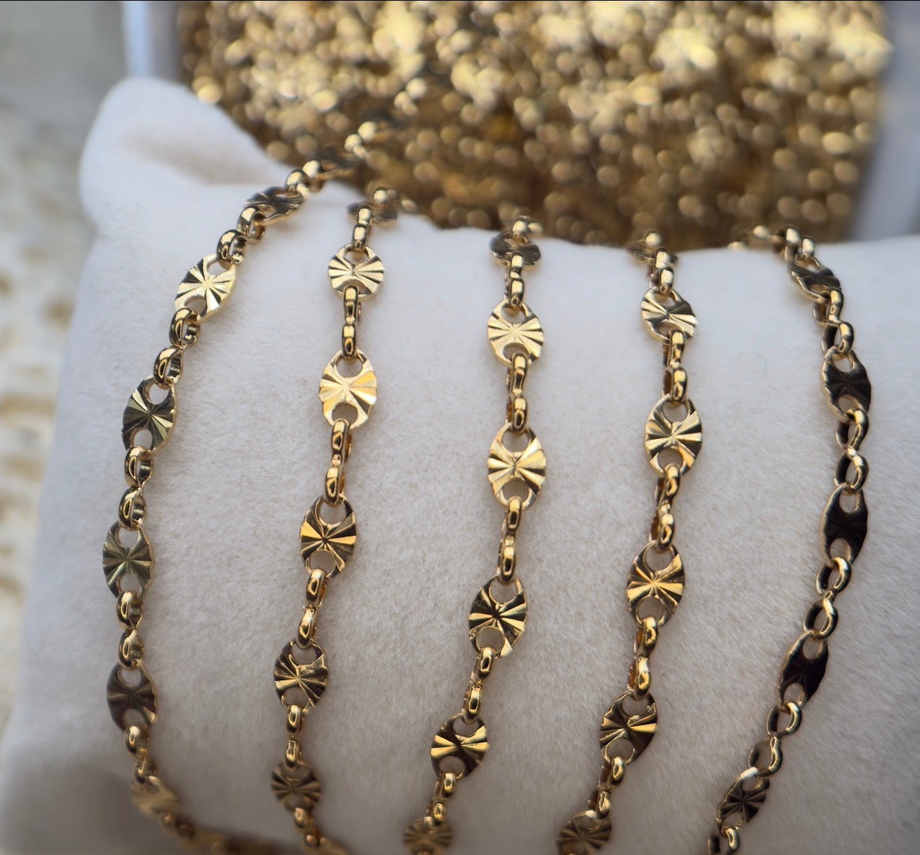 The Mariner Luxe™ Textured Mariner Chain