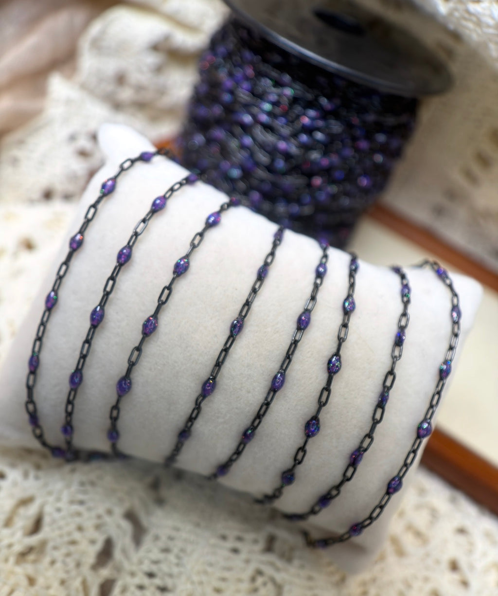 Beyond the Stars: Black Sunburst Galaxy Chain