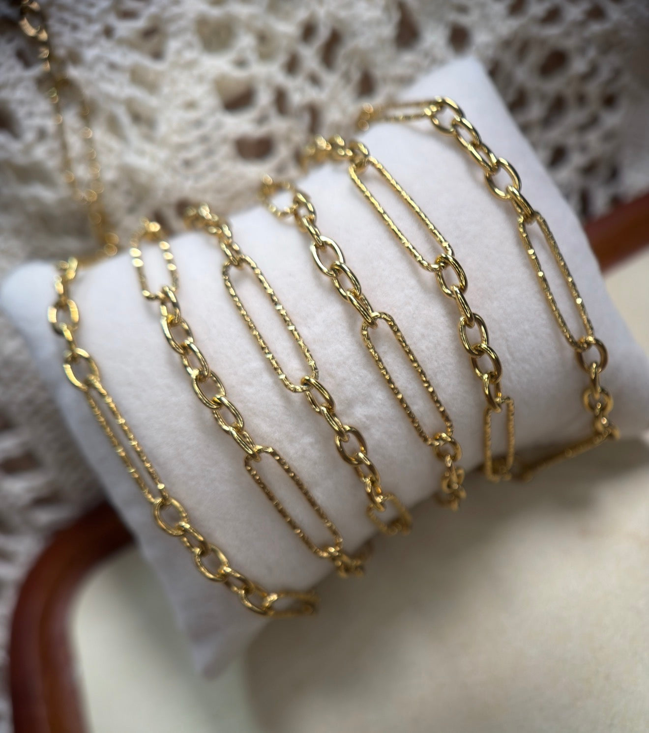 ✨ ✨ Golden Spurs — Limited Edition Figaro Chain ✨