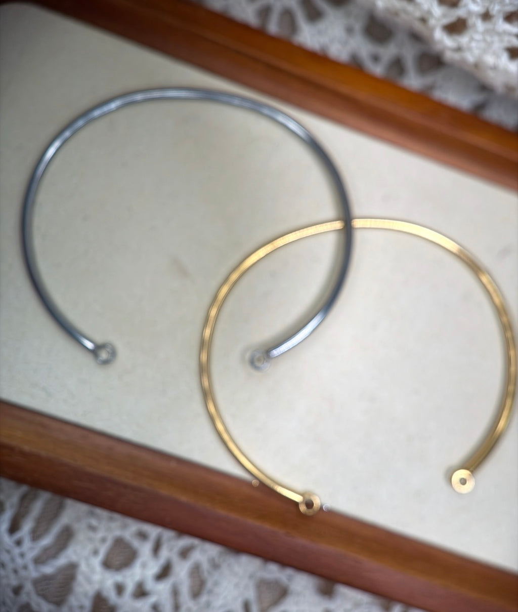 The Exclusive Lilly Rose Bangle