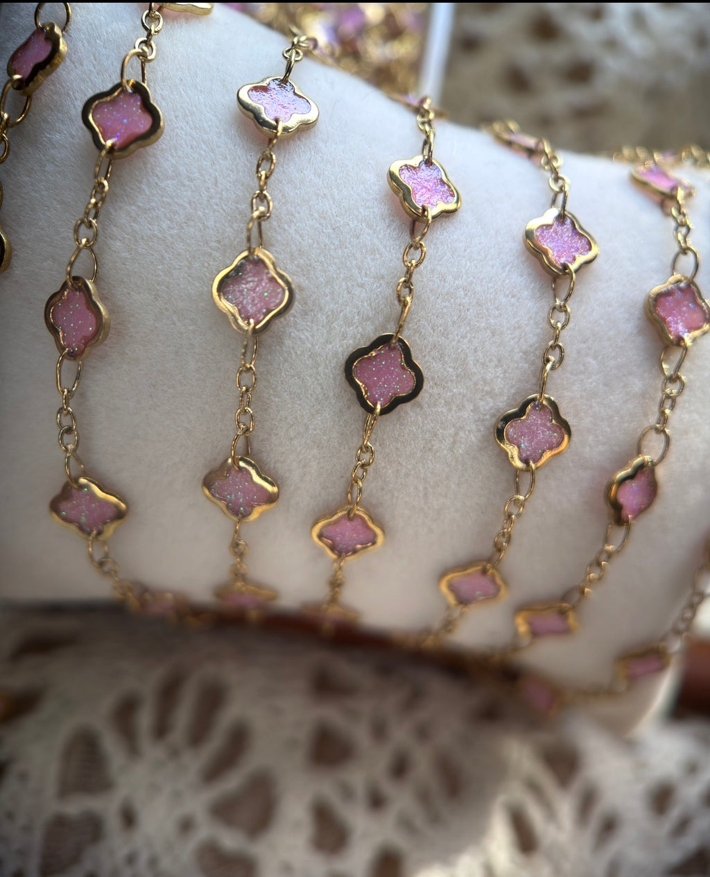 The Reese Pink Clover | Sparkly Iridescent Clover Chain