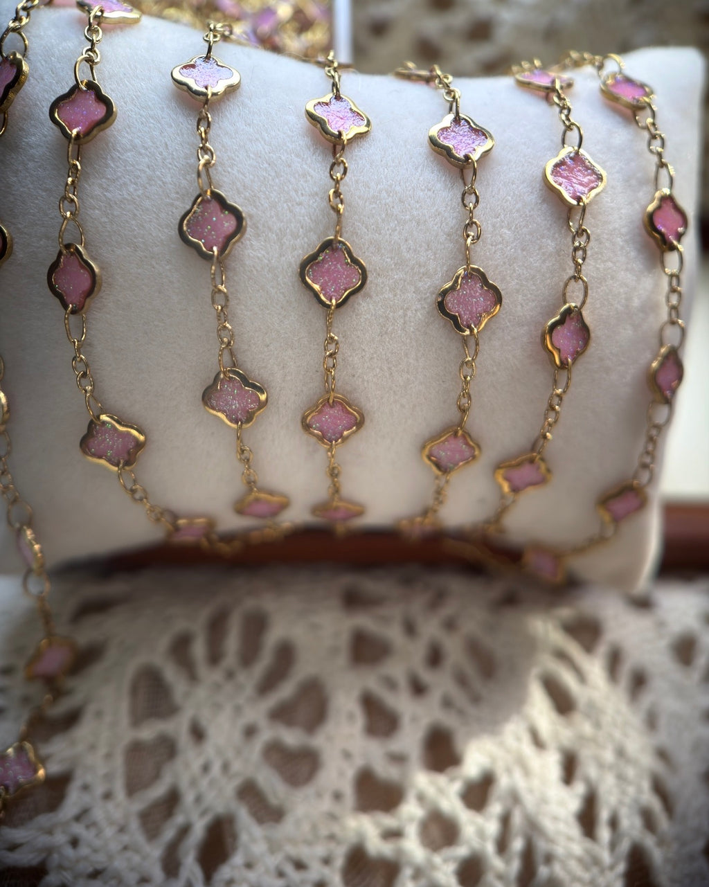 The Reese Pink Clover | Sparkly Iridescent Clover Chain