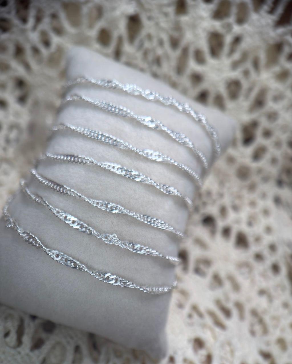 ✨ Twist & Shout | 2.4 mm Singapore Twist Chain ✨