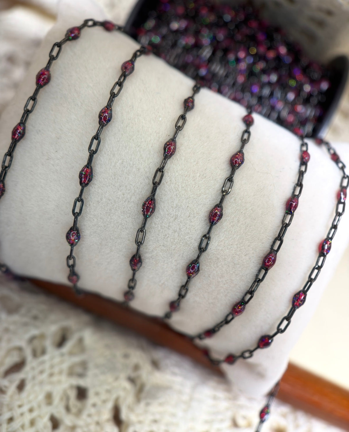 Beyond the Stars: Black Sunburst Galaxy Chain