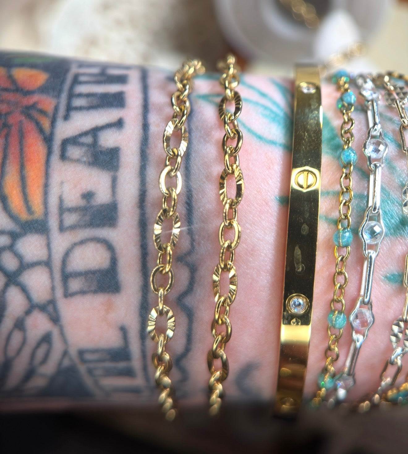 ✨ Triple Threat Textured Oval Chain