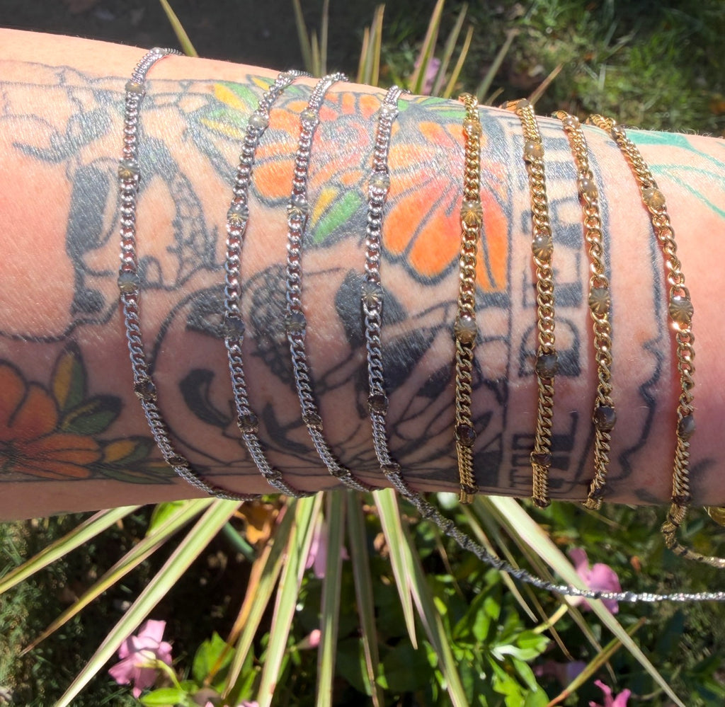 Smoky Aurora Sunburst Curb Chain
