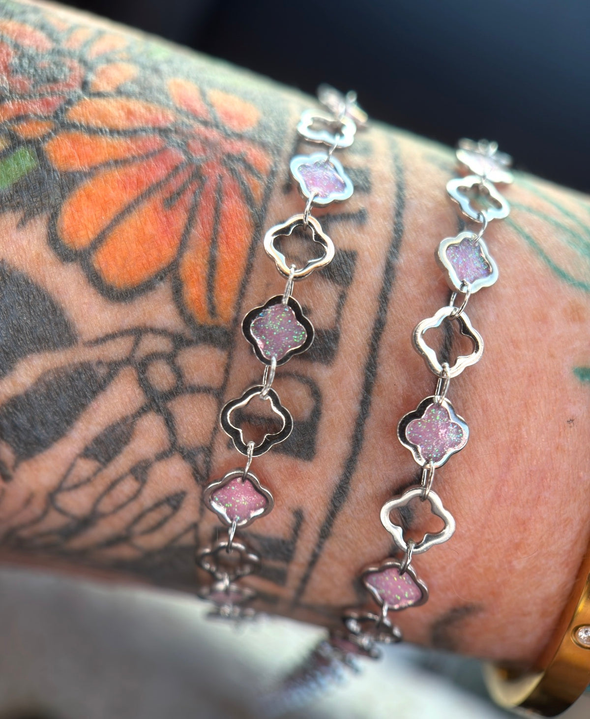 The Reese Pink Clover Chain | Stainless Silver