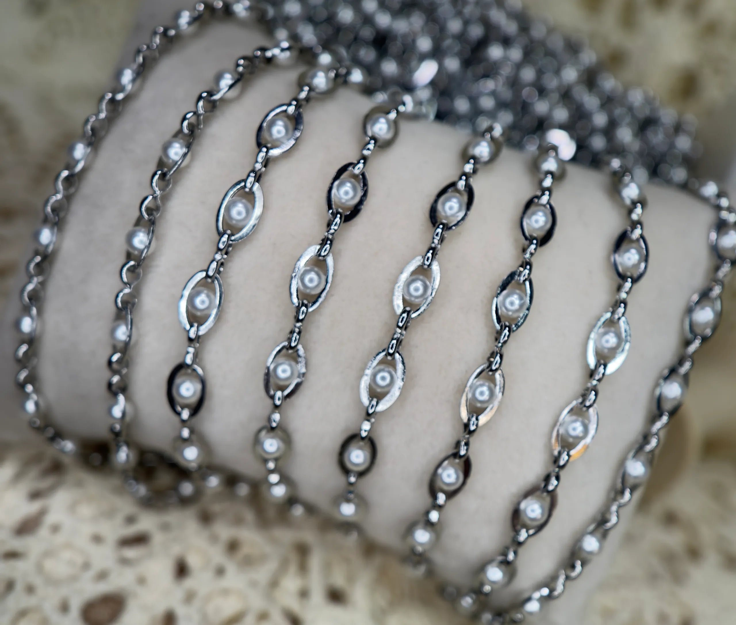 Michelle Pearl Chain | 14k PVD Gold / 304 Stainless Steel