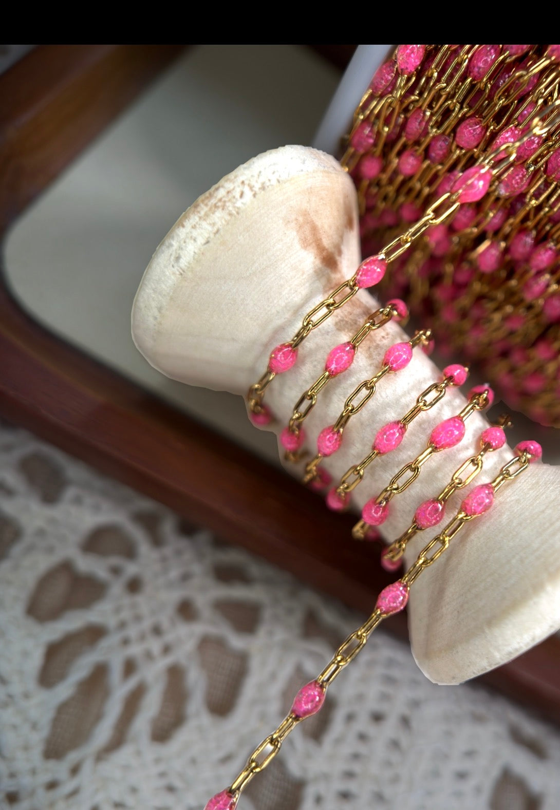 Pretty in Pink Sunburst Paperclip Chain