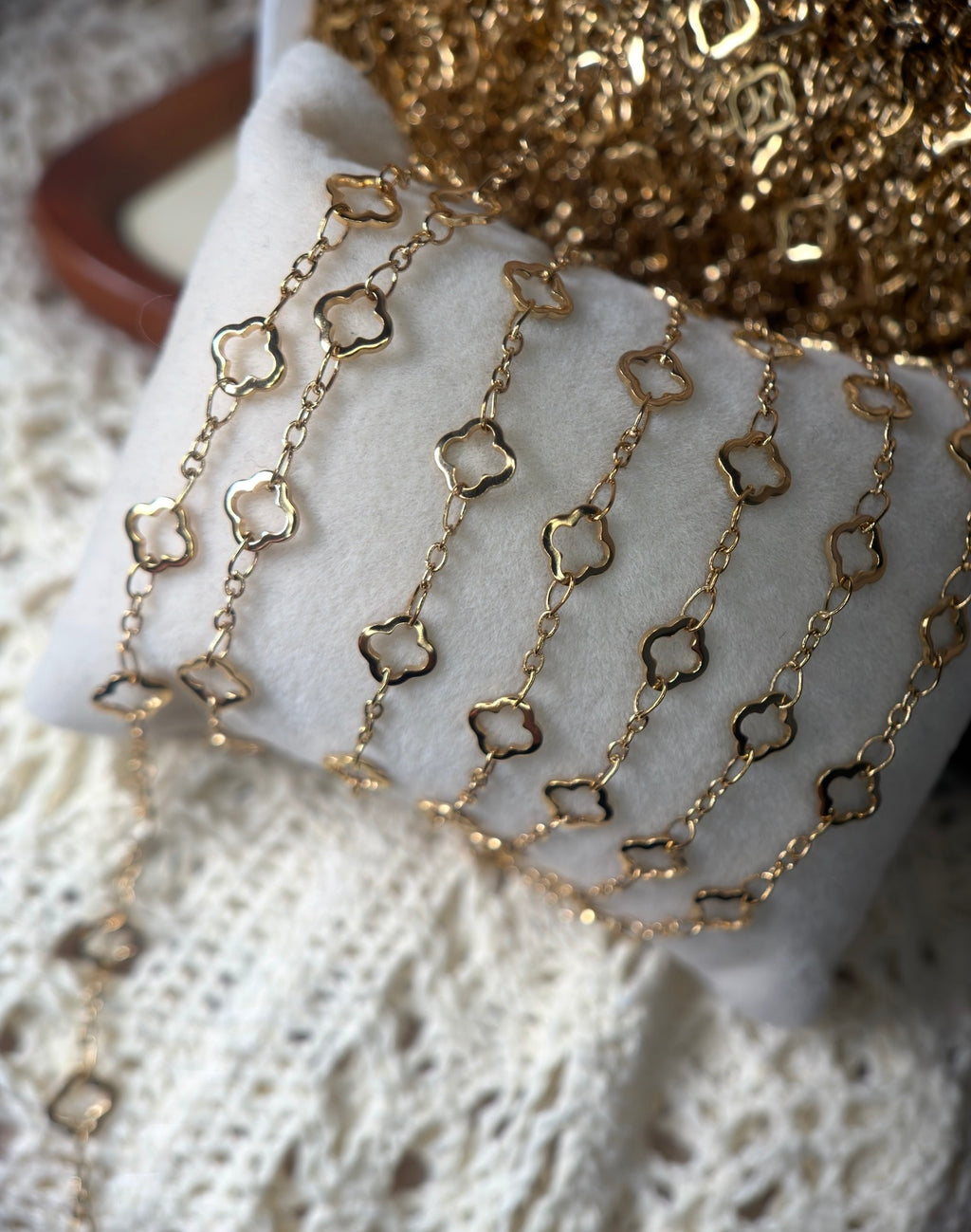 🍀 LUCKY NUMBER THREE — 1:3 Clover Chain