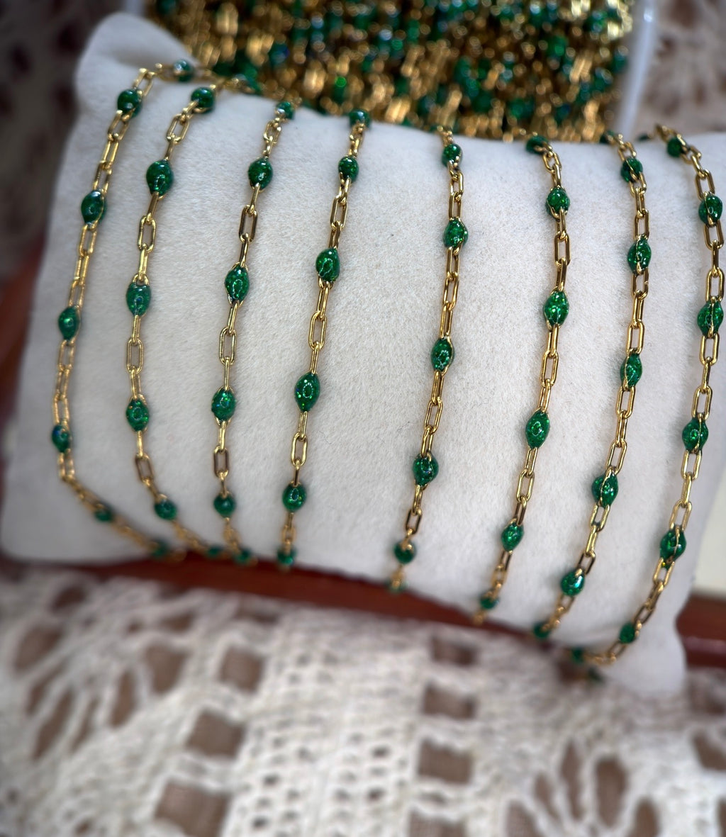 Emerald After Dark Sparkly Sunburst Chain