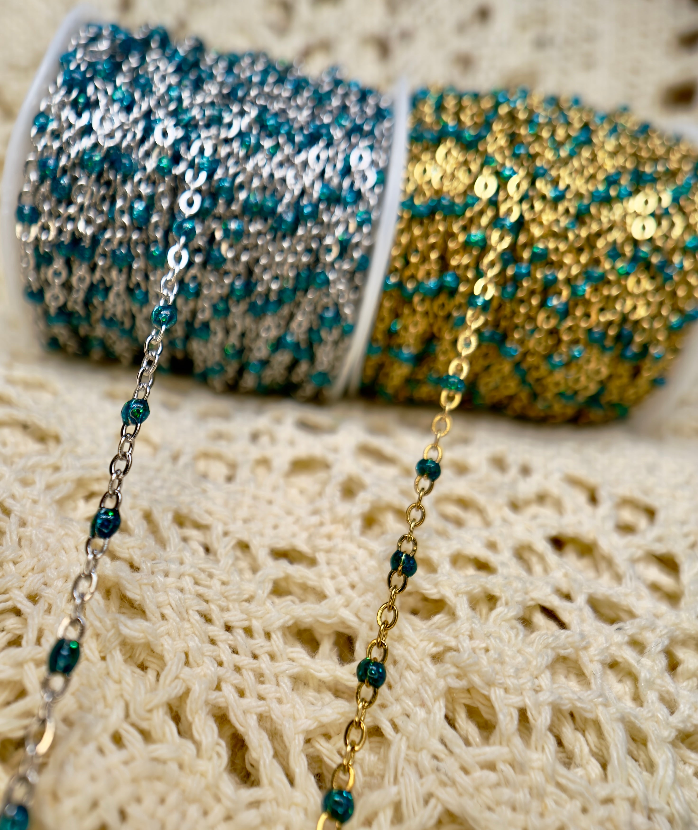 Mermaid Lagoon™ Sparkly Teal Satellite Cable Chain