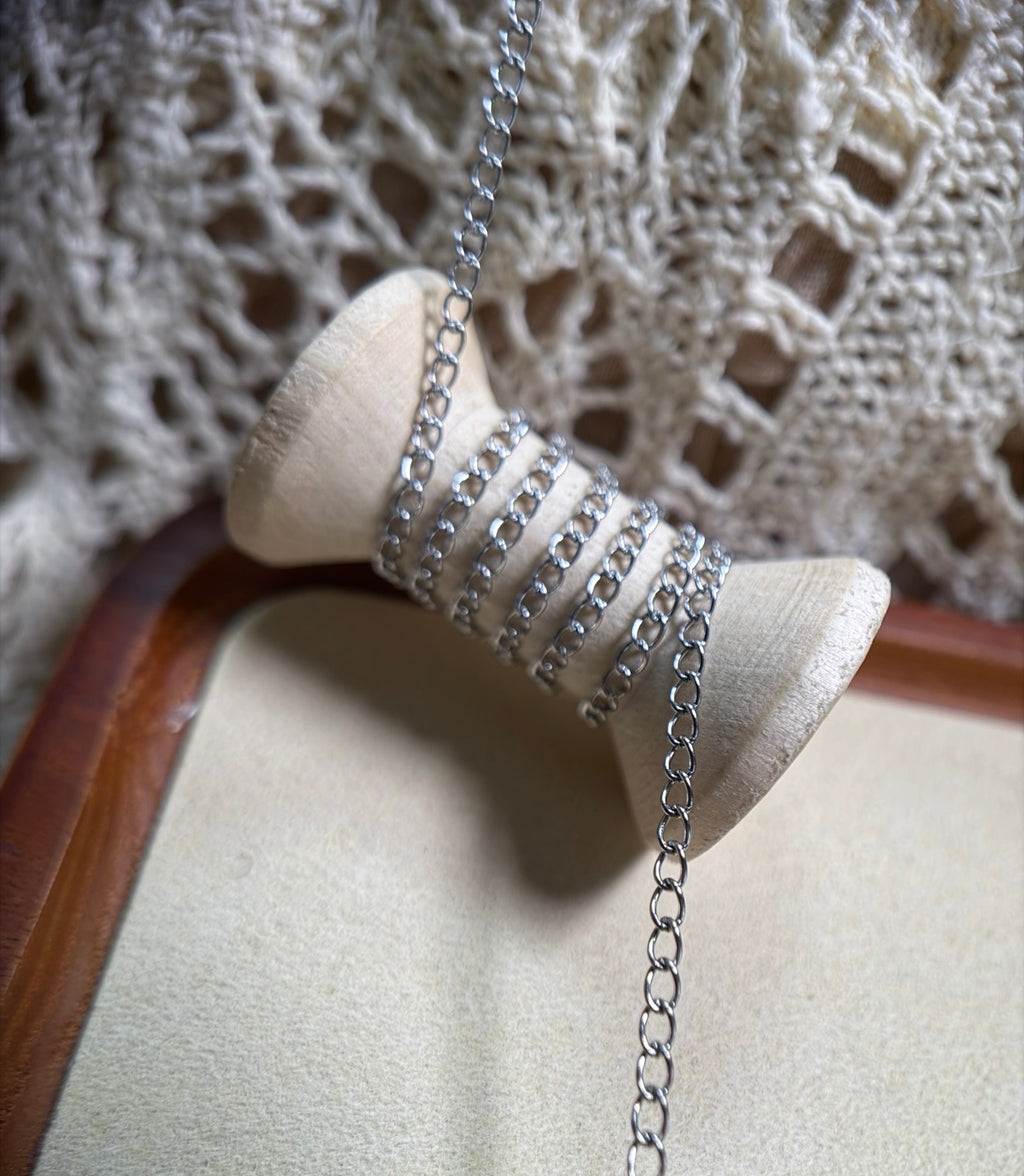 ✨ The Essential Curb — Classic Curb Chain ✨