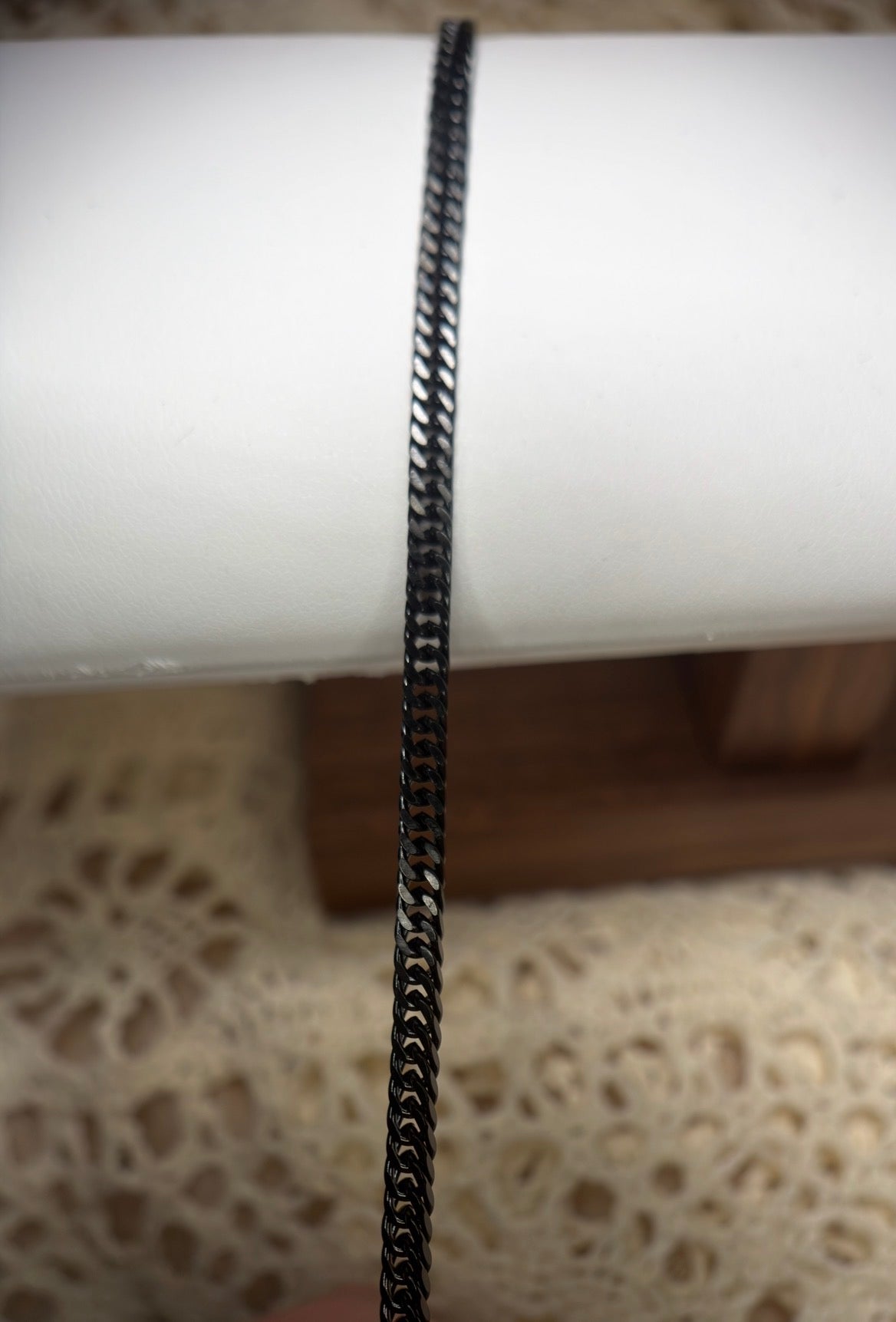 Diamondback | Ion Black Curb Chain