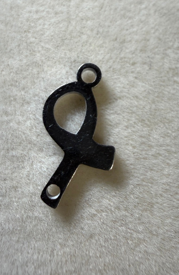 Hope in Every Link – Breast Cancer Awareness Connector Charm