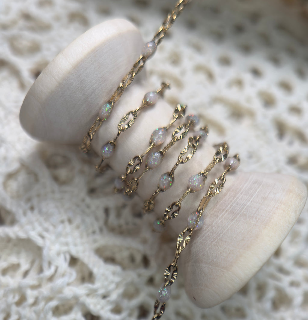 Opal Sunburst lip | 14k PVD Gold Surgical Stainless Steel Sunburst lip Chain