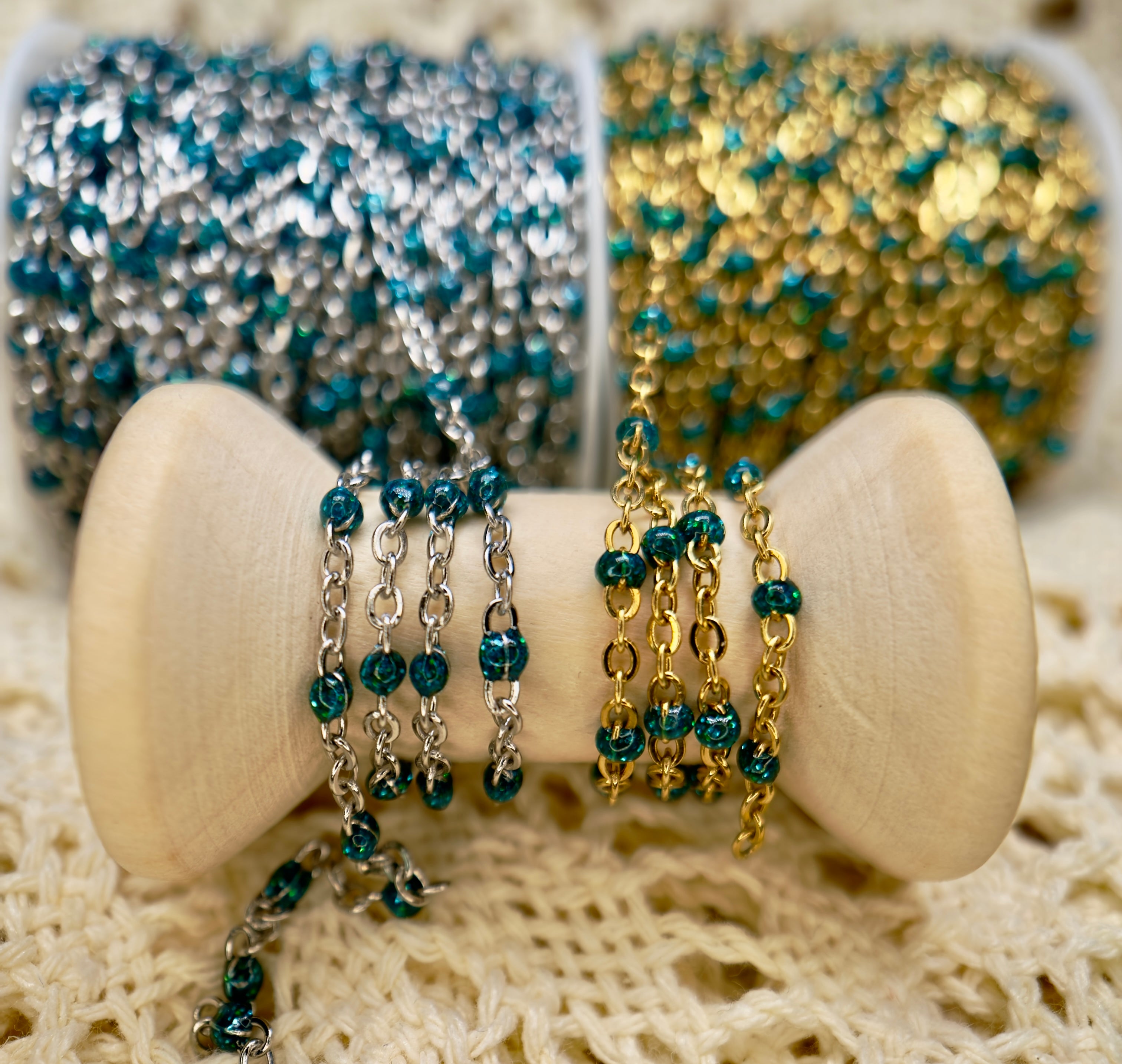 Mermaid Lagoon™ Sparkly Teal Satellite Cable Chain