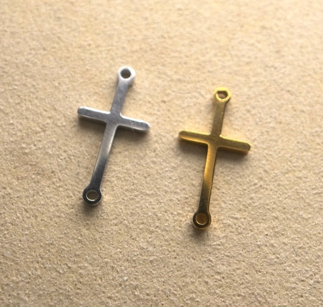 Cross connector charm