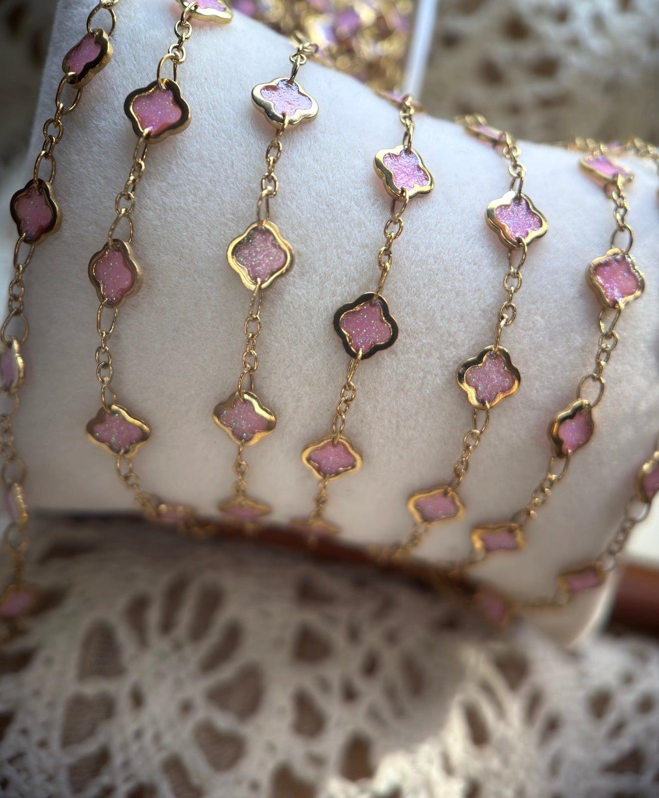 The Reese Pink Clover | Sparkly Iridescent Clover Chain