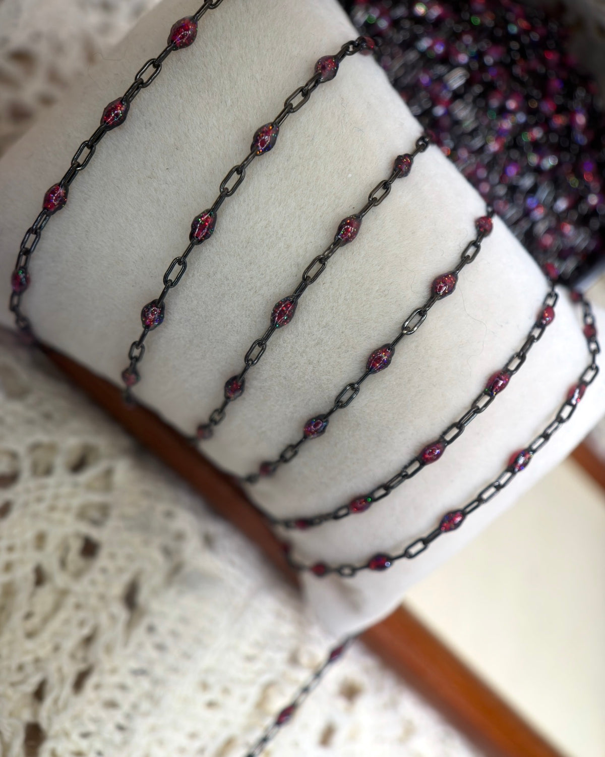 Beyond the Stars: Black Sunburst Galaxy Chain