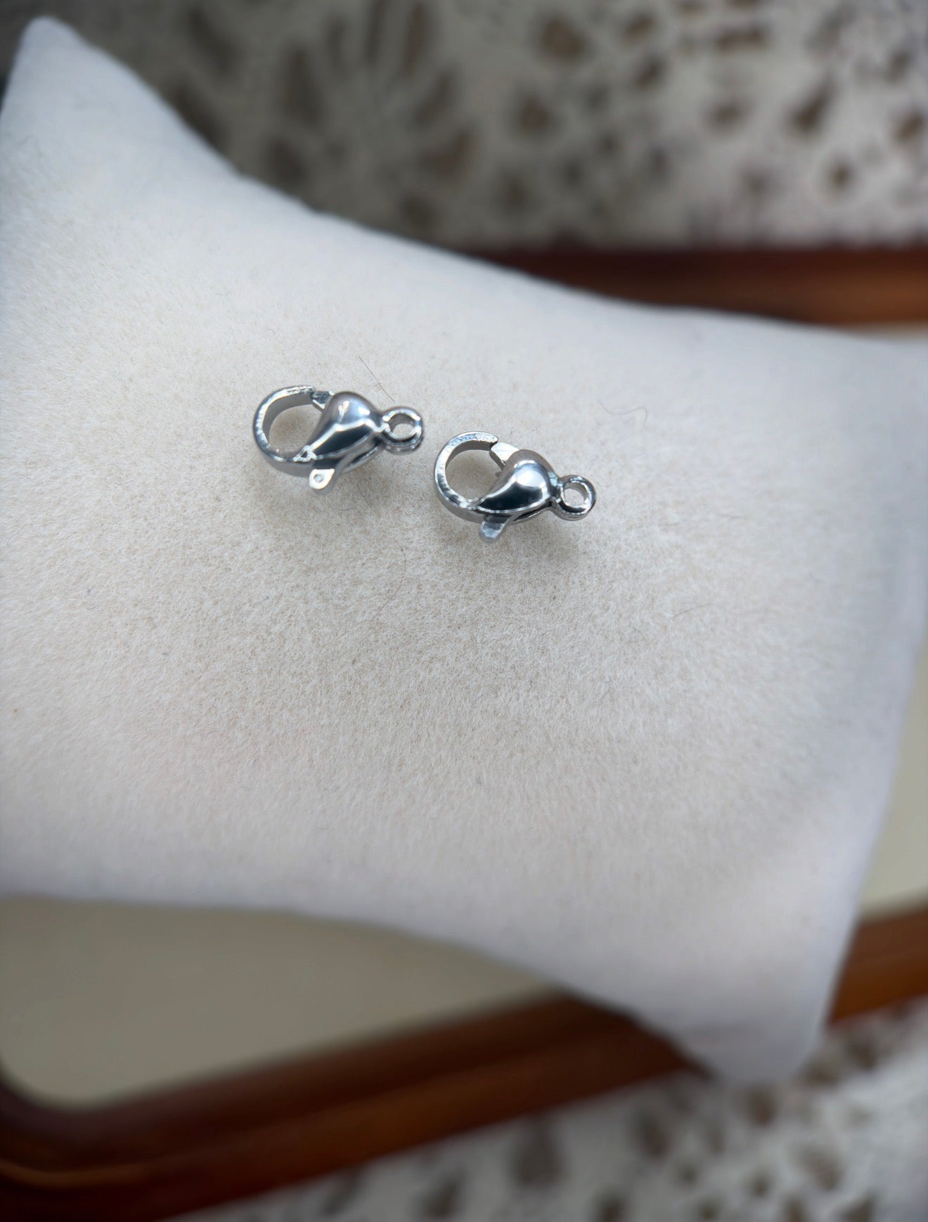 ✨ The Perfect Finish — Lobster Clasp 10-Pack ✨