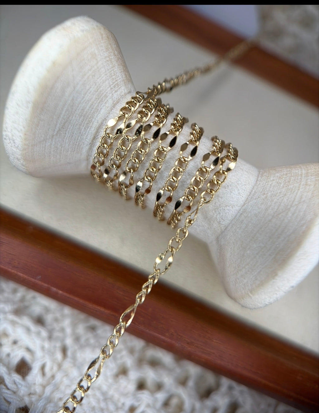 The Sedona | Dainty 14K PVD Gold Figaro Chain