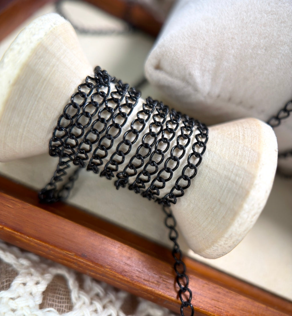 ✨ The Essential Curb — Classic Curb Chain ✨