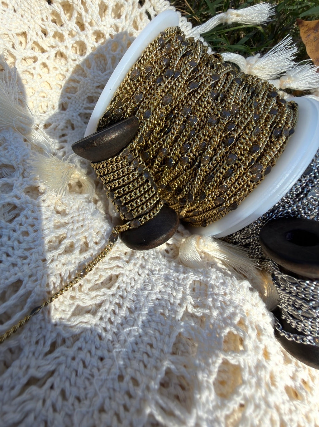 Smoky Aurora Sunburst Curb Chain