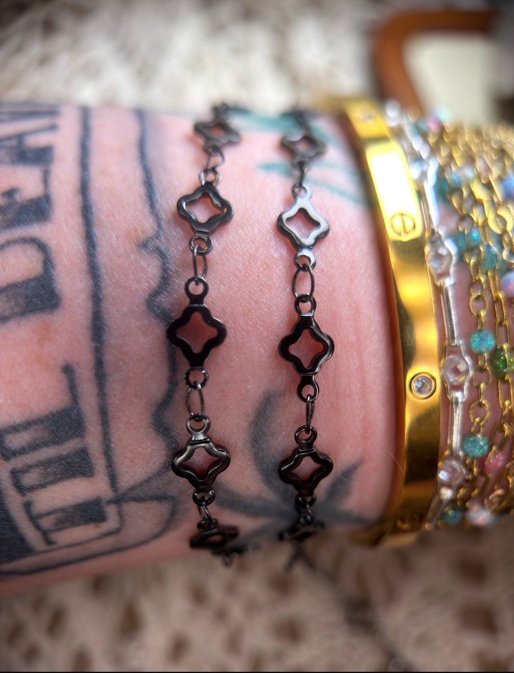 The Luxe Black Clover | Ion-Plated Clover Chain