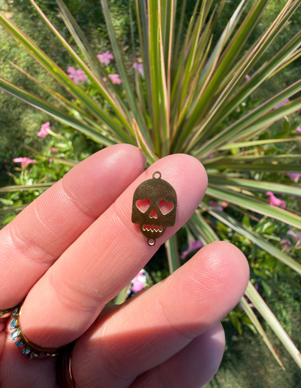 Skelly Sweetheart Skeleton Connector Charm