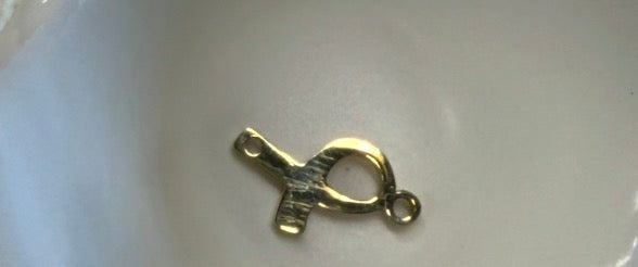 Hope in Every Link – Breast Cancer Awareness Connector Charm