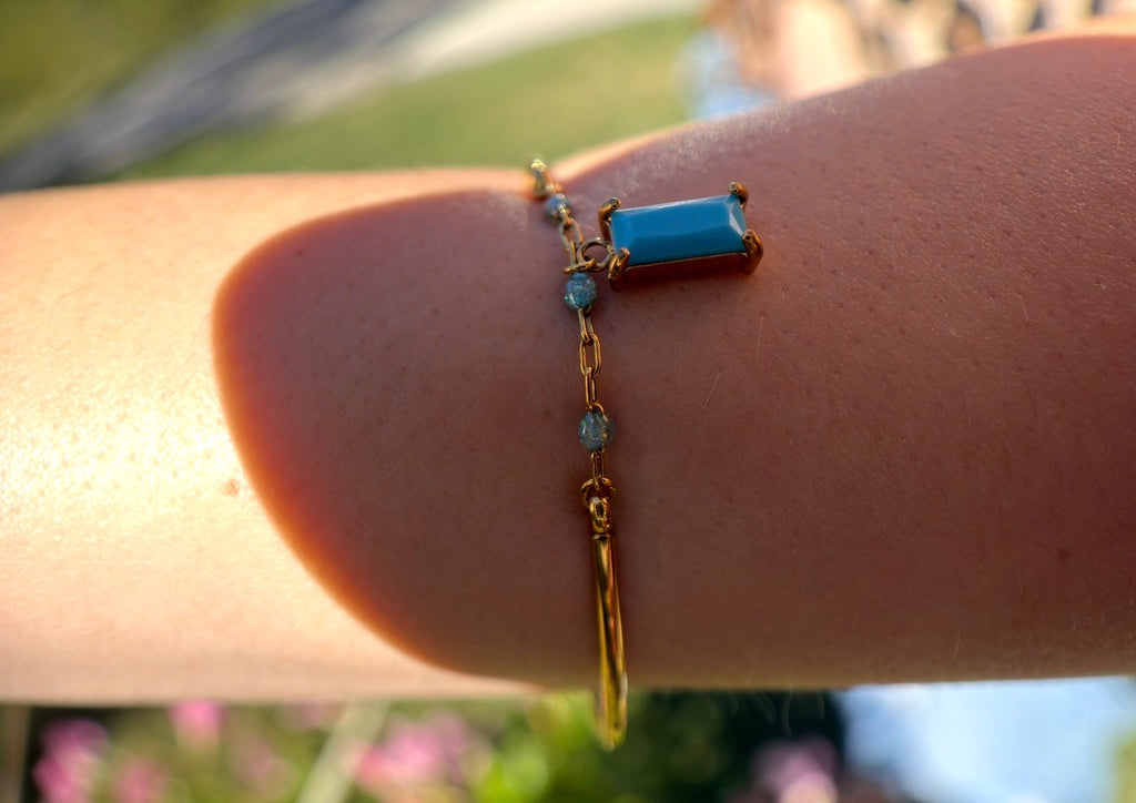 The Exclusive Lilly Rose Bangle
