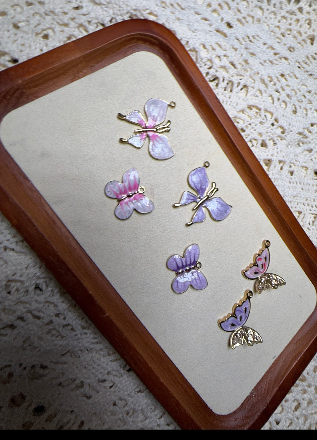 Butterfly Kisses – Dolly-Inspired Charm Set