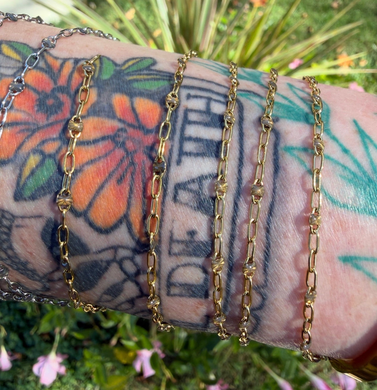 Smoky Aurora Sunburst Paperclip Chain 1:3