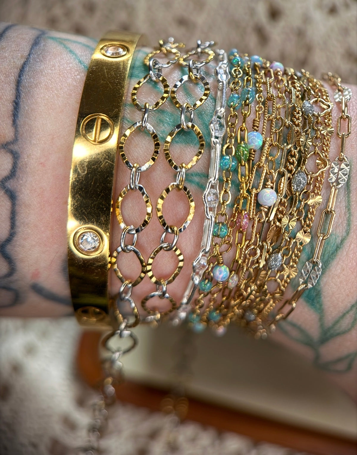 Mixed Metal Textured Oval Link Chain