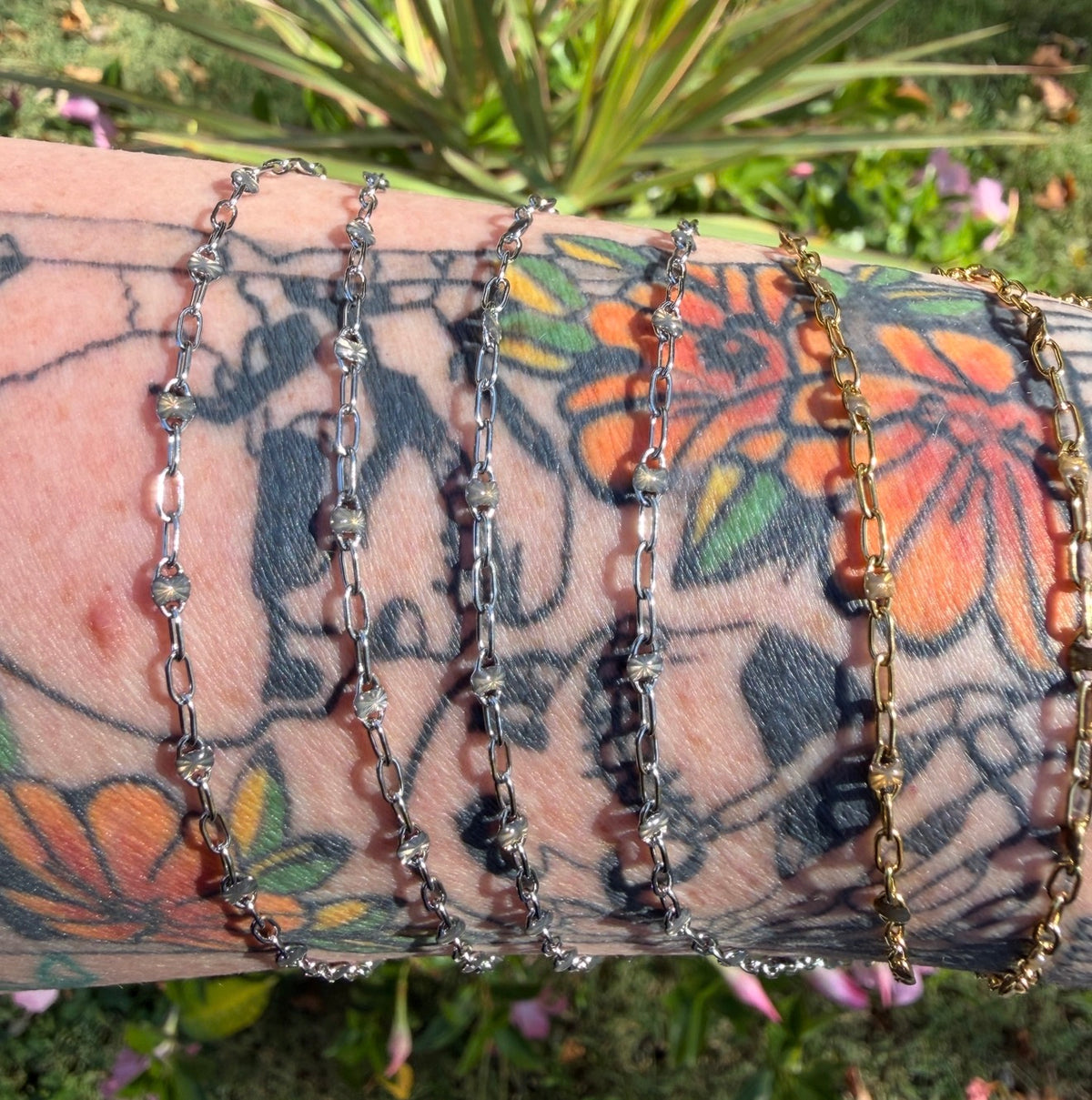 Smoky Aurora Sunburst Paperclip Chain 1:3