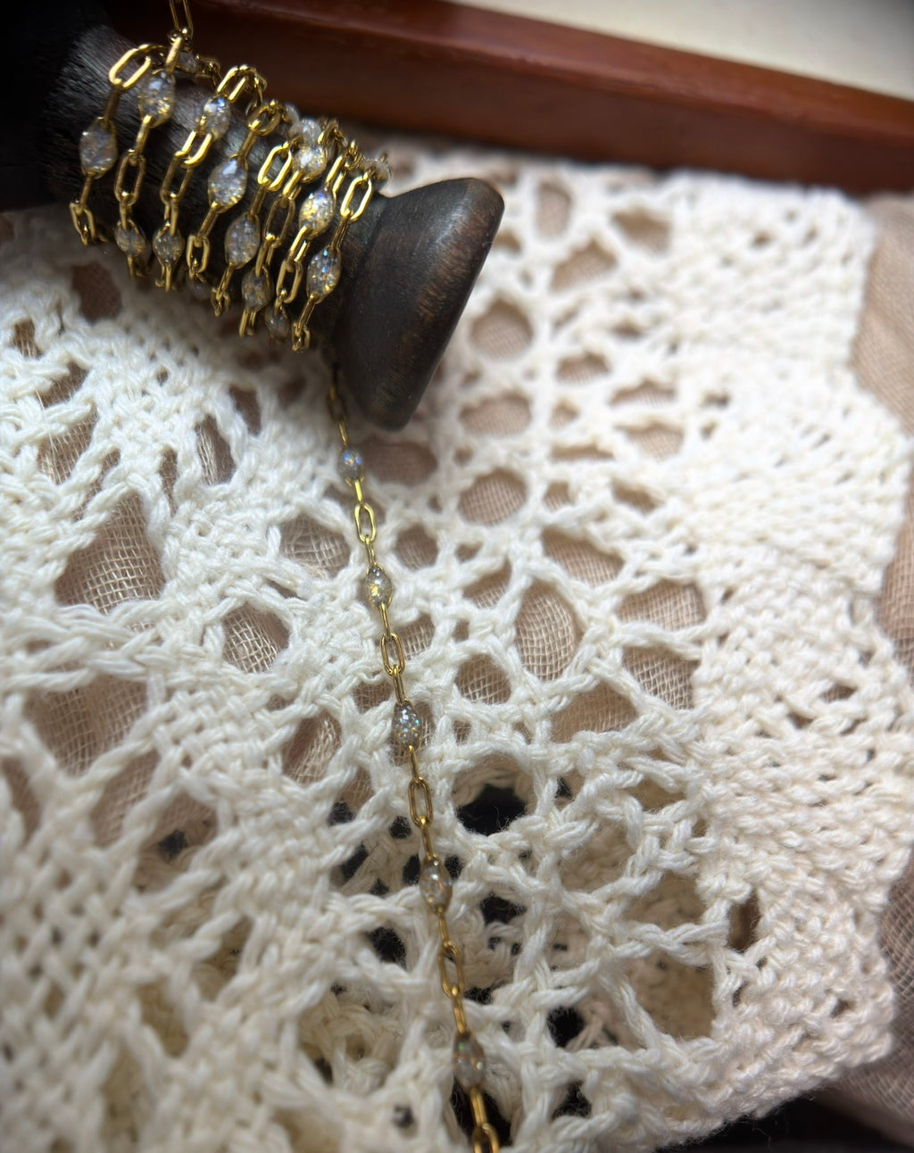 Champagne Kisses | Iridescent Sparkle  Sunburst Paperclip