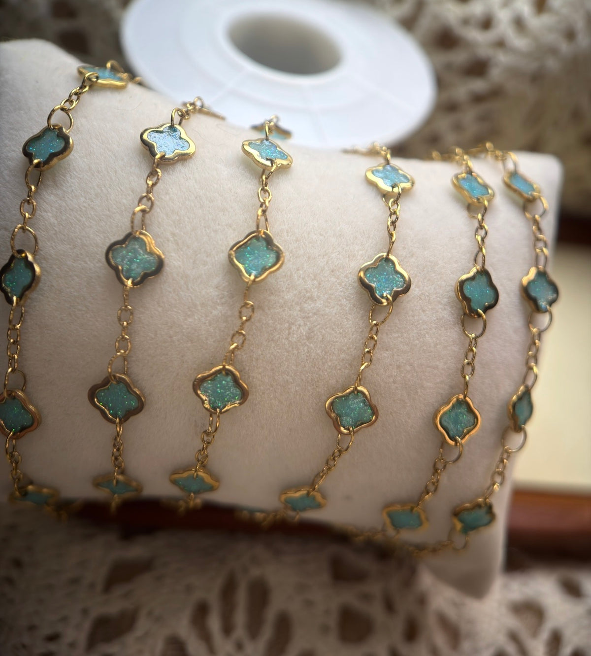 Sparkly Ocean Blue Clover | 14K PVD Gold