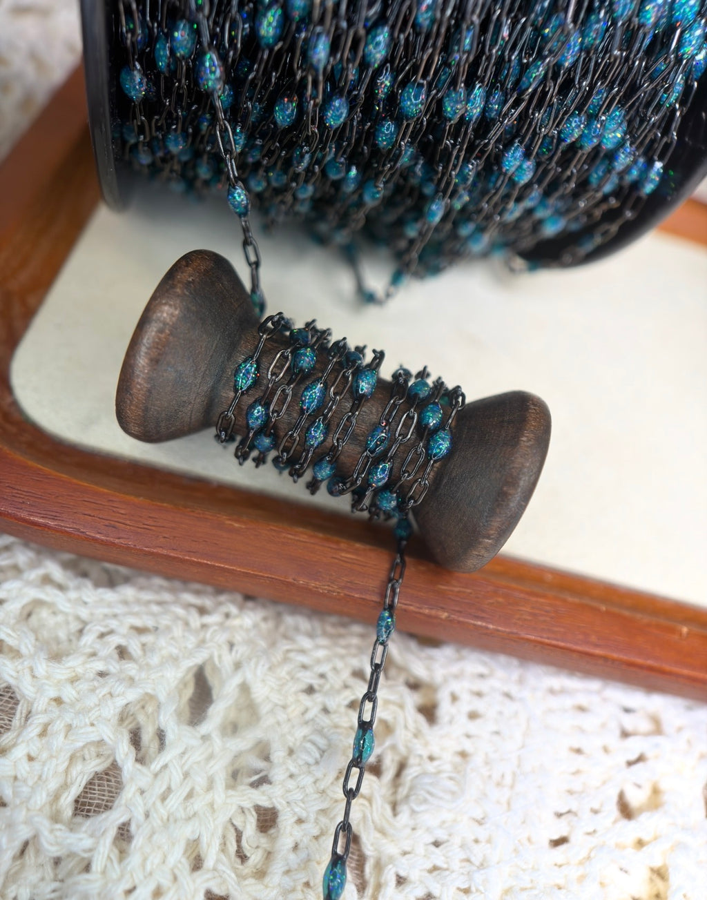Beyond the Stars: Black Sunburst Galaxy Chain