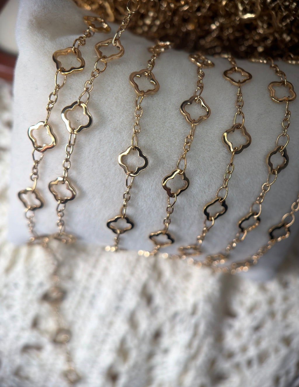 🍀 LUCKY NUMBER THREE — 1:3 Clover Chain